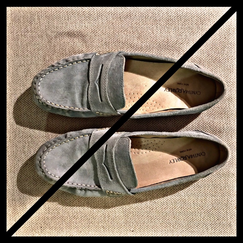Vintage Blue suede loafers - like new!